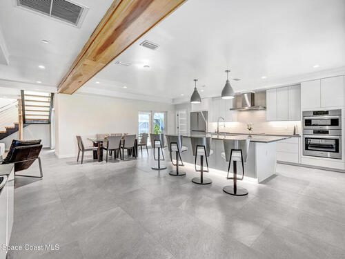 379 Hiawatha Way