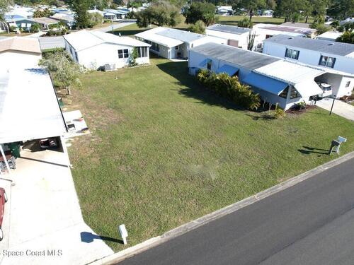 316 Papaya Circle