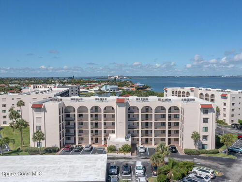 5805 N Banana River Boulevard