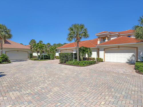 841 Aquarina Boulevard