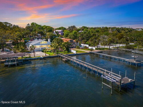 2016 N Indian River Drive