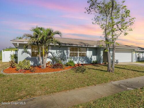 1445 Centaurus Court