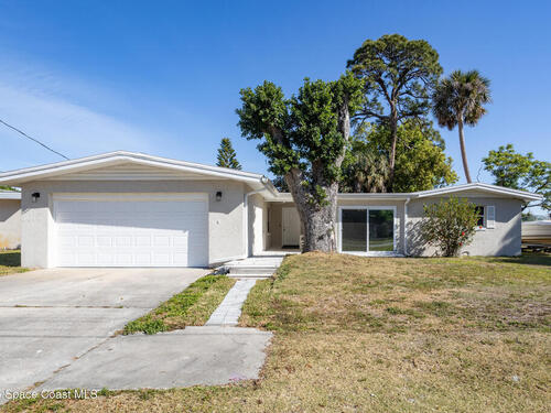 220 Alhambra Street