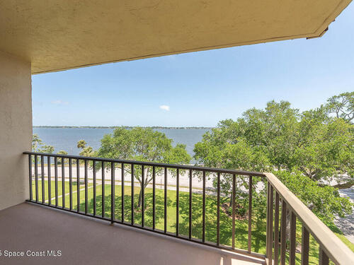 1049 Rockledge Drive