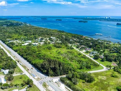 Milton Road & River Woods Drive
