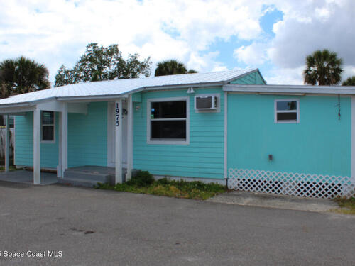 1975 Aurora Road