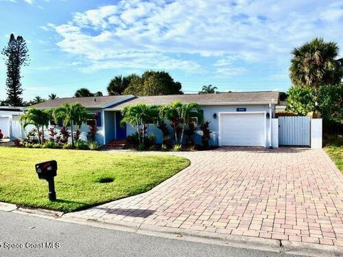 228 NE 1st Court