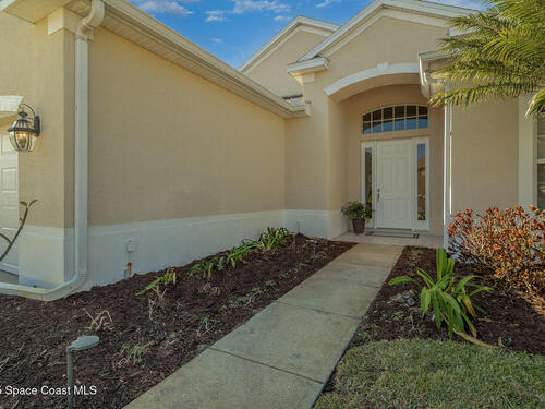 5334 Creekwood Drive