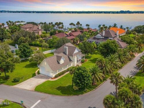 110 River Woods Drive