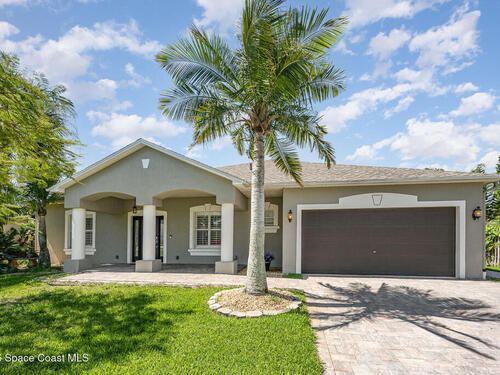1534 Knoll Ridge Drive