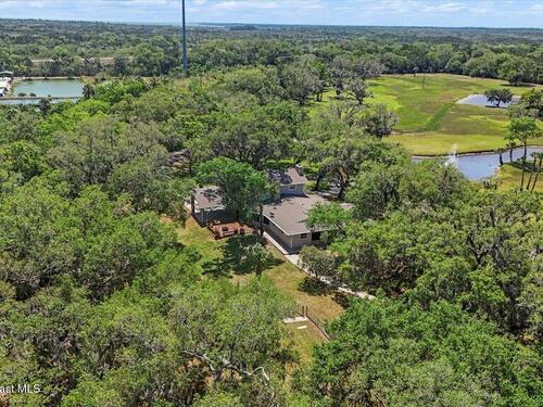 800 Hidden Oaks Lane