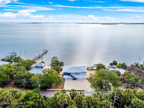 860 S Banana River Drive
