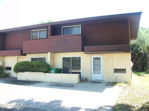2406 N Tropical Trail