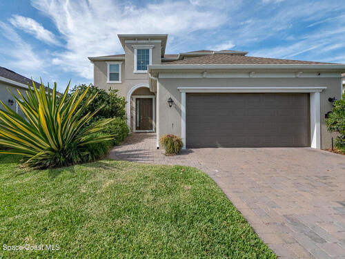 3104 Hummingbird Way