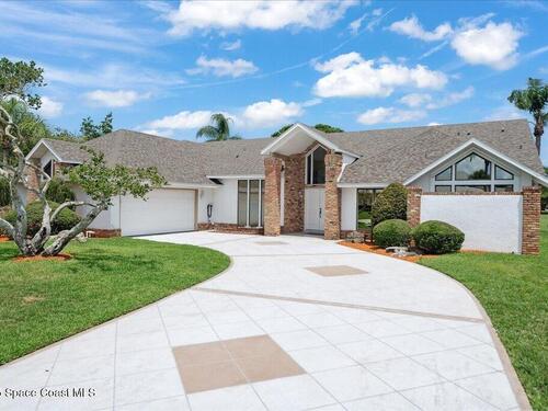 649 Spring Lake Drive