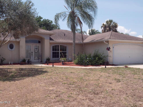 365 Palm Boulevard