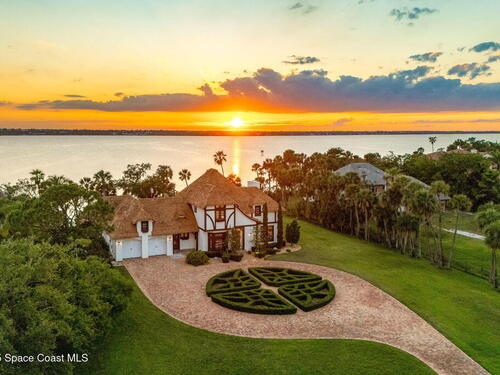 7021 S Tropical Trail
