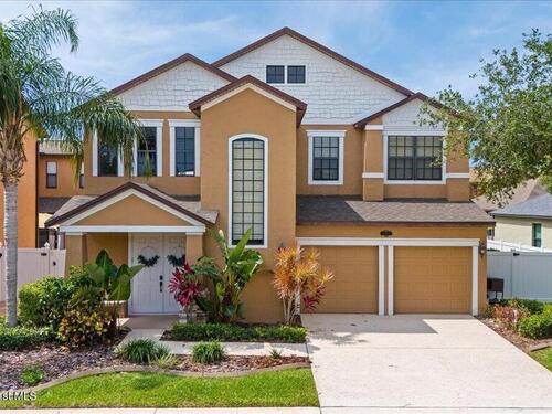 2753 Glenridge Circle