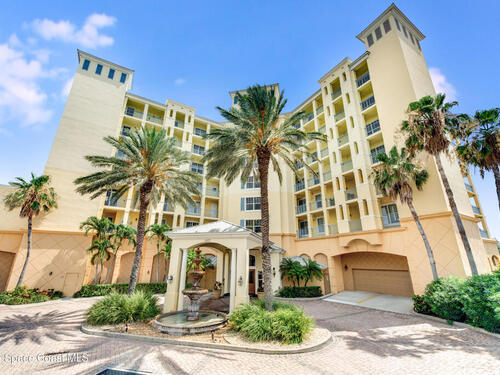 1437 Pineapple Avenue