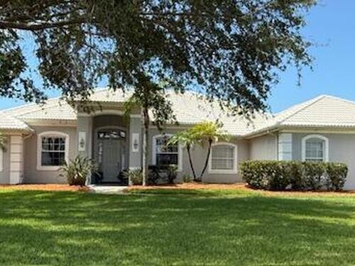290 Utopia Circle