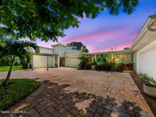 1732 Bay Shore Drive