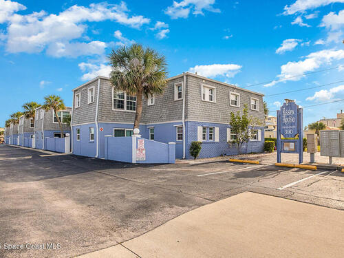 390 W Cocoa Beach Causeway