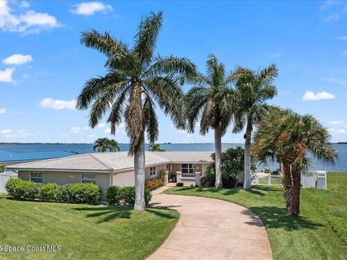 17 Country Club Road