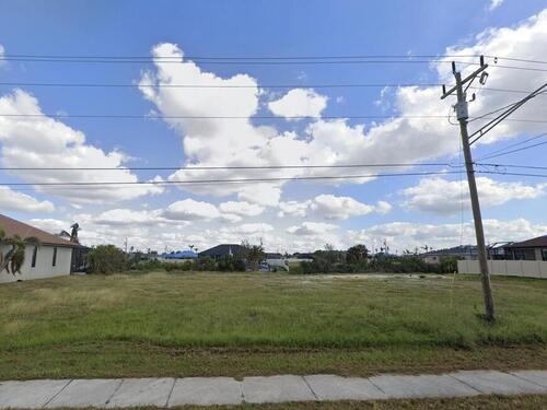 2513 Surfside Boulevard