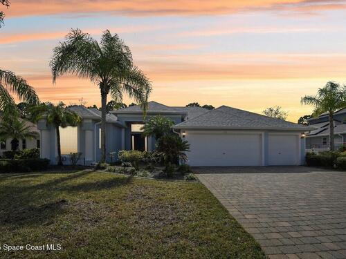 115 Ridgemont Circle