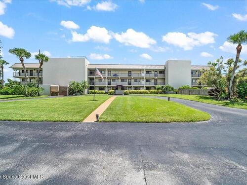 1700 S Atlantic Avenue