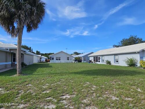 1941 Myrtle Court