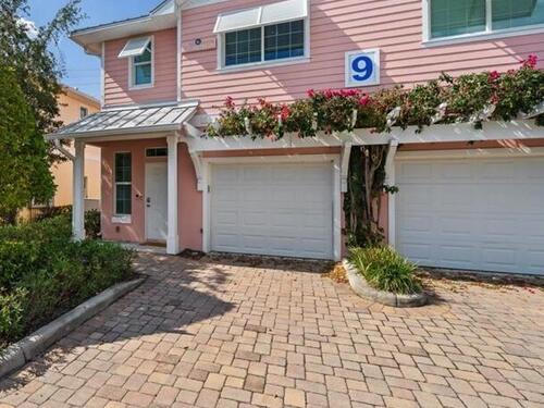 2730 Cutlass Point Lane