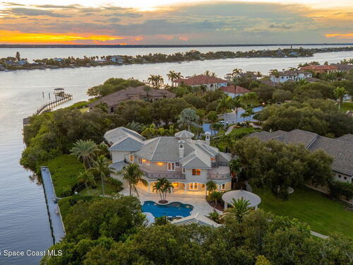 154 Lansing Island Drive
