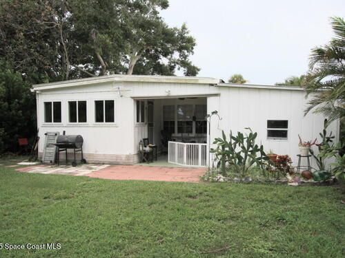 1082 Parkway Lane
