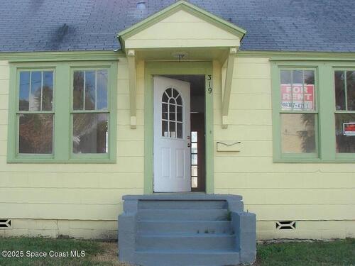 319 N Hollywood Avenue