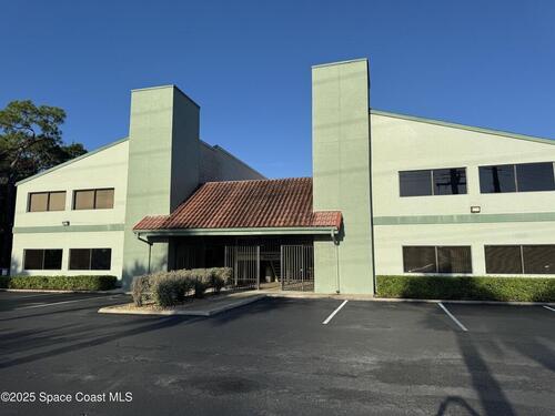 700 N Wickham Road