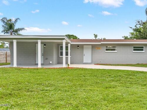 1121 Martha Lee Avenue