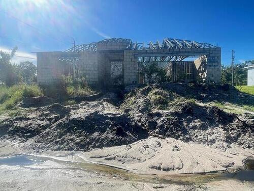 1294 Valencia Street