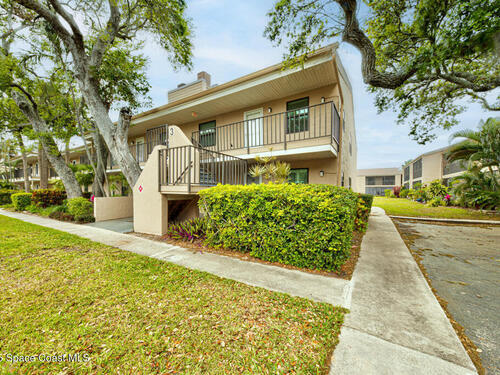 201 International Drive