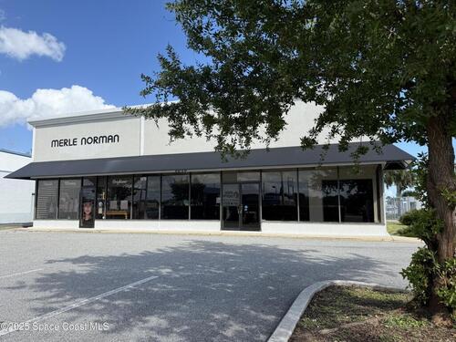 1070 N Courtenay Parkway