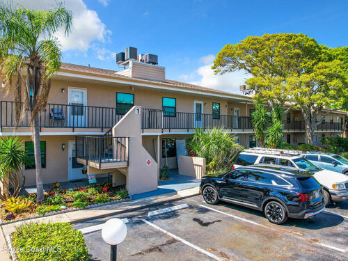 201 International Drive