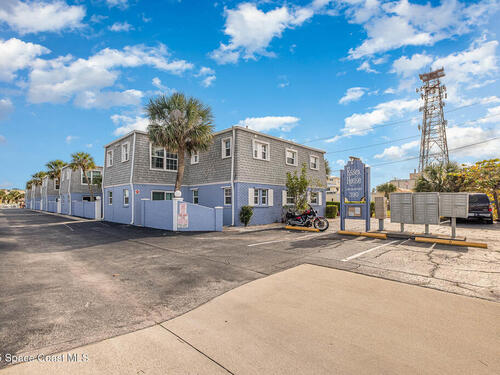 390 W Cocoa Beach Causeway