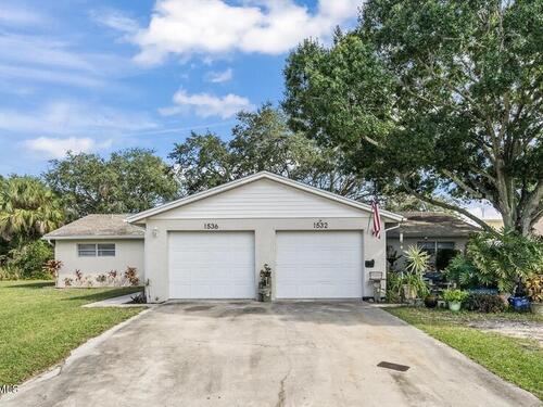 1532-1536 Croftwood Drive