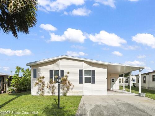 720 Periwinkle Circle