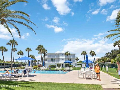 3190 N Atlantic Avenue