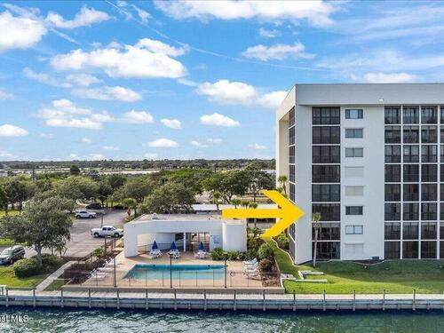 300 S Sykes Creek Parkway