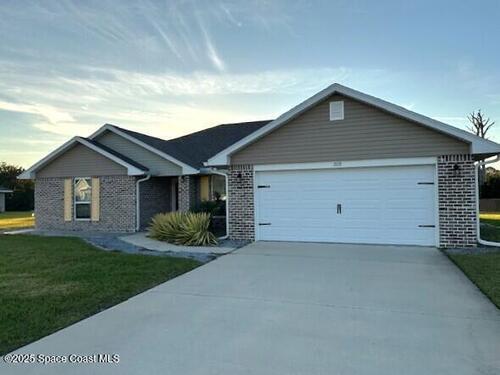 208 Lagoon Mist Court