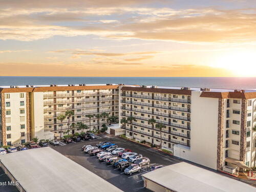 3060 N Atlantic Avenue