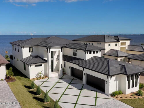 5941 Constellation Drive