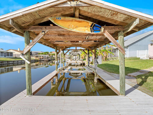 1525 W Riviera Drive